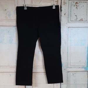 Woman's Worthington cropped pants Size 14
